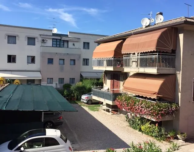 Marty & Gio Апартаменти